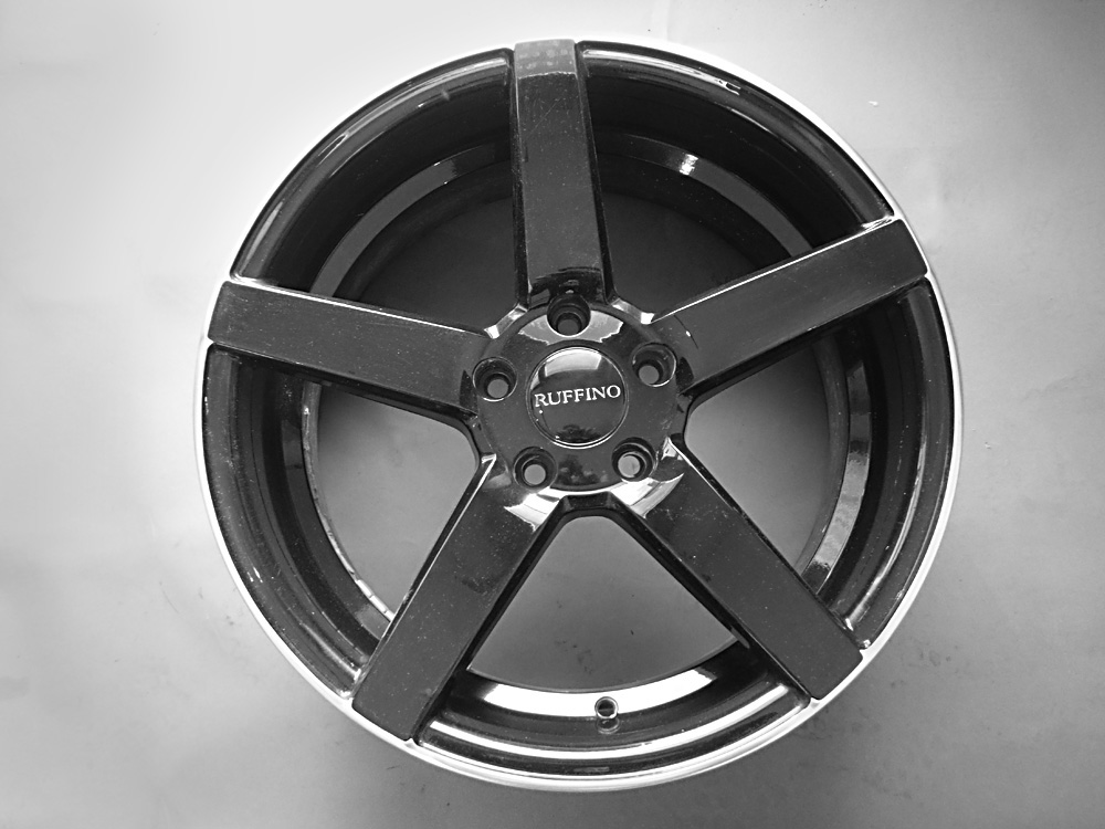 Ruffino 18 inch rims for sale