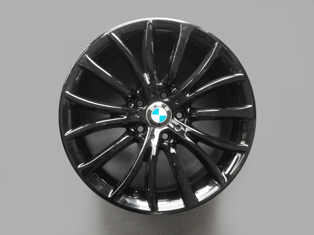 BMW 18 inch oem rim