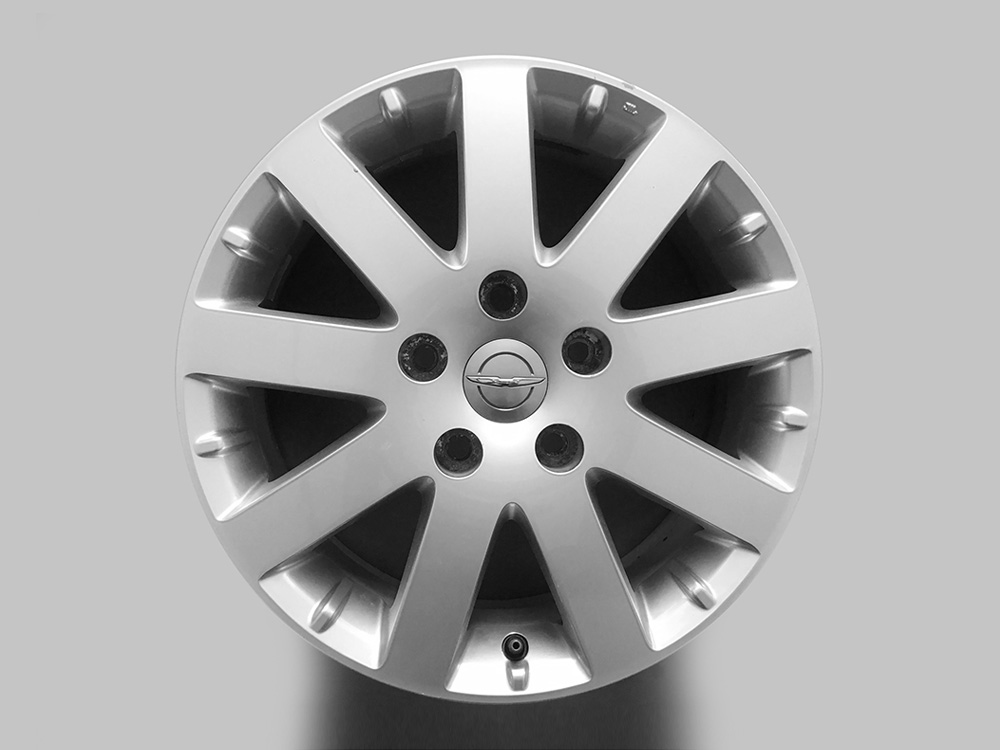 Chrysler town & country used oem rims 17 inch